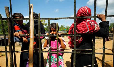 6,700 Rohingya killed in first month of Myanmar violence: MSF | World ...