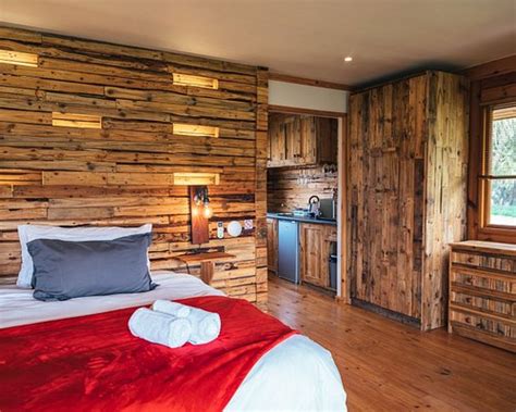 THE LOG COLLECTIVE (Stellenbosch) - Inn Reviews, Photos, Rate ...