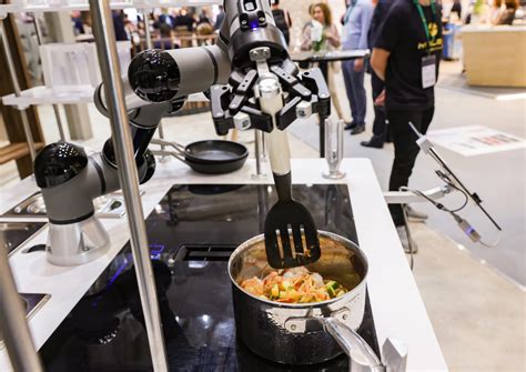 A Cooking Robot and Its Labels 的图像结果