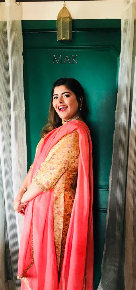 Make A Kish - Kishwar Chahal Makeup Artist Services, Review and Info ...