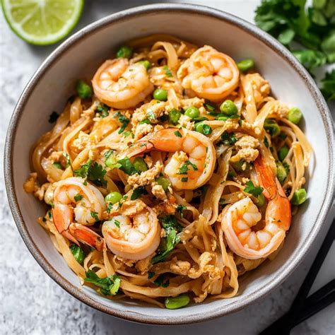Shrimp Pad Thai Recipe - Easy 25-Minute Asian Dinner - Alice's Recipes