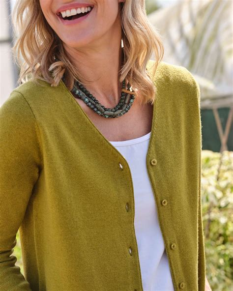 Olive Green | Cashmere Merino Classic V Neck Cardigan | WoolOvers US