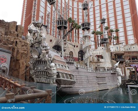 Pirate Ship Treasure Island Las Vegas Treasure Island Hotel & Casino