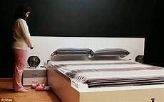 The Bed That Makes Itself by Smart Bed That Makes Itself How Lazy Can Modern Get The Bed That Makes Itself