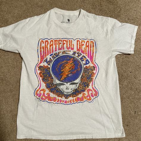 Size: men’s S Grateful Dead t shirt in great... - Depop