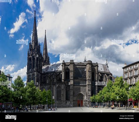 Clermont ferrand cathedral hi-res stock photography and images - Alamy
