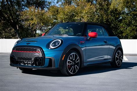 Mini Reveals JCW Cooper Hardtop And Convertible With No Power Increase