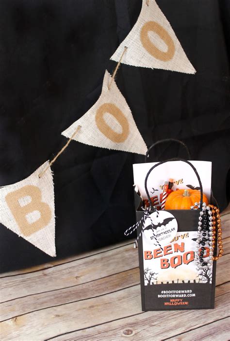 13 Fun Ways and Printables to "Boo" Someone
