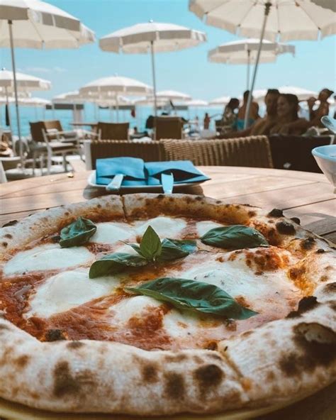 Mistral Beach Bar and Restaurant (Bar / Pub) - Split (Žnjan)