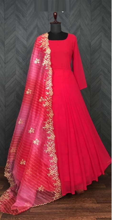 Fancy Kurti with dupatta set wholesale collection online in Surat