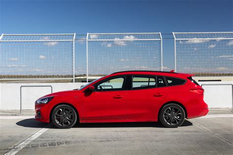 Ford Focus 2019 Hatchback - Ford Focus Review