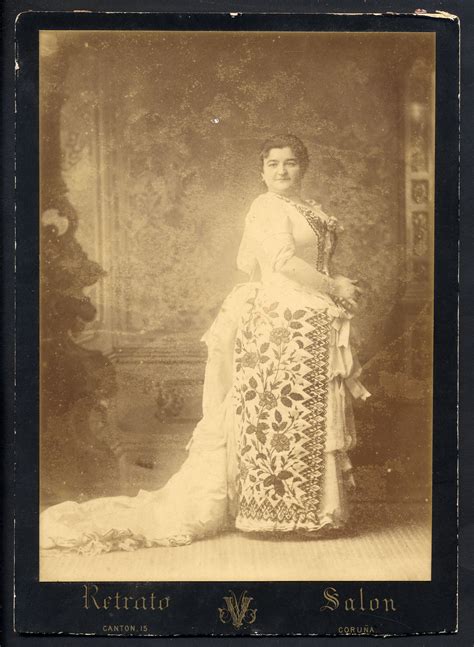 Emilia Pardo Bazán, c. 1888-1890. - Emilia Pardo Bazán
