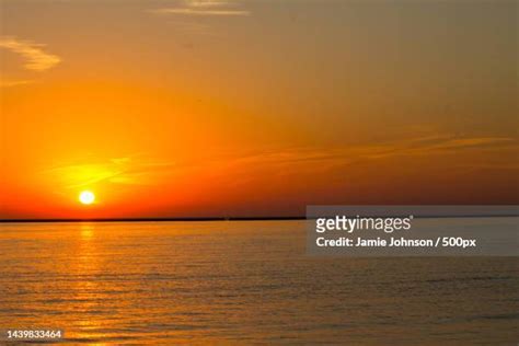 Milwaukee Sunset Photos and Premium High Res Pictures - Getty Images