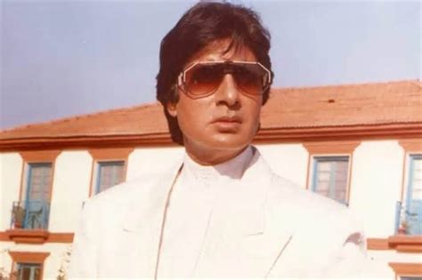 How does water put out fire?