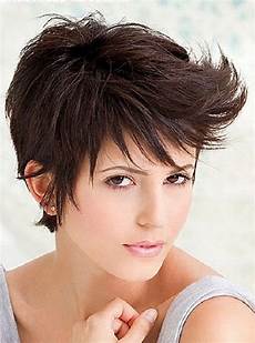 Hairstyles For Pixie Haircuts by Top 10 Fashionable Pixie Haircuts For Summer Top Inspired Hairstyles For Pixie Haircuts