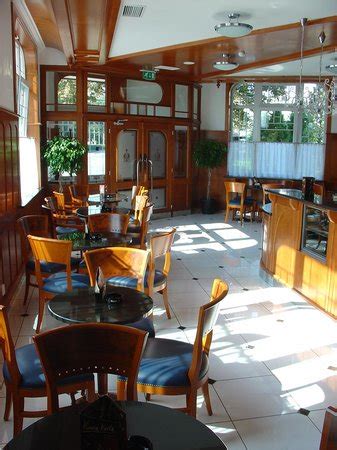 HOTEL TORYSA (Presov) - Hotel Reviews, Photos, Rate Comparison ...