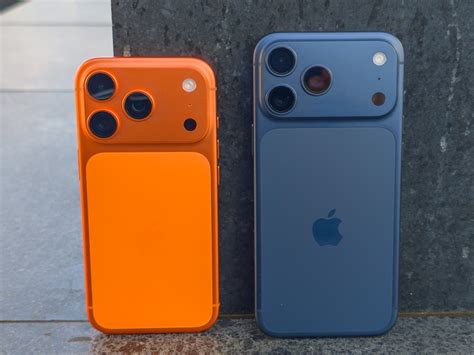 Cosmic Orange or Deep Blue? This is the best iPhone 17 Pro color ...