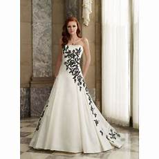 White Wedding Gowns With Black Accents by Tolli Used Wedding Dress Black Accents Size 12 White Wedding Gowns With Black Accents