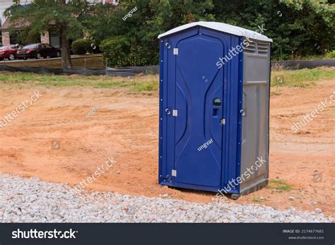 Construction Worker Using Restroom 的图像结果
