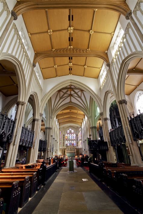 Fotos gratis : arquitectura, interior, antiguo, arco, sala, Iglesia ...