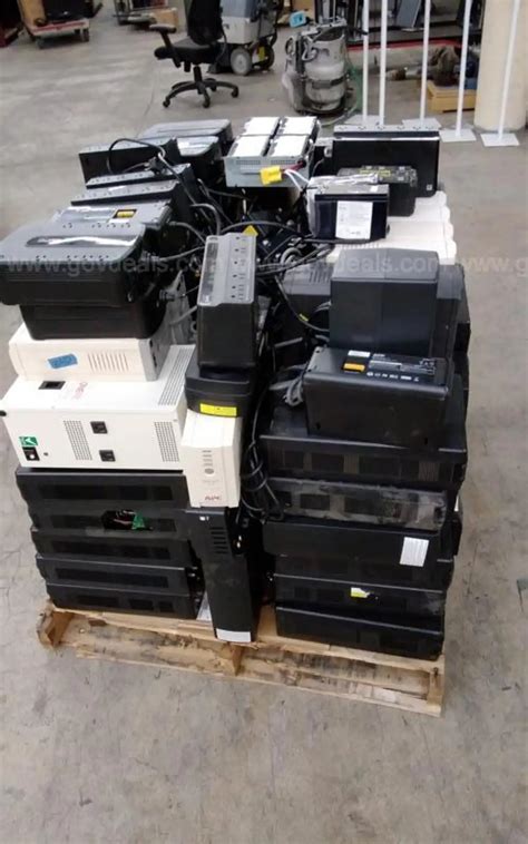 Lot of uninterrupted power supplies. | GovDeals - uninterruptible power supply for healthcare