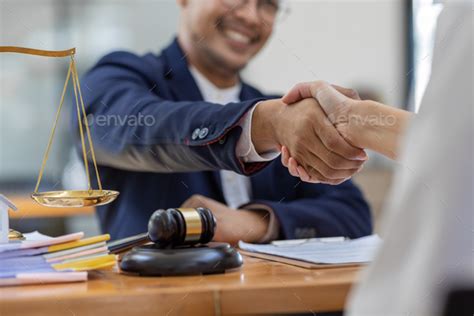 Civil Law Handshake Wallpaper 的图像结果