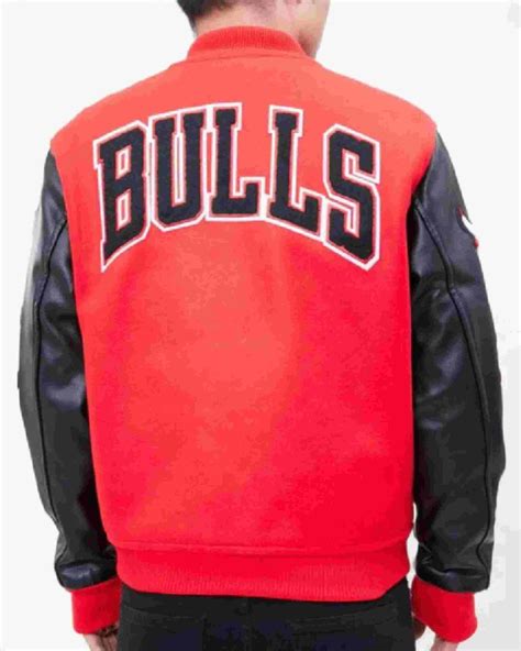 Pro Standard Chicago Bulls Varsity Jacket | LA Jackets