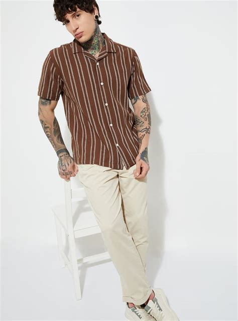 Buy URB_N Men Striped Regular Fit Resort Shirt Online at just Rs. 899.0 ...