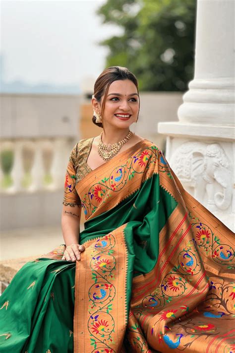 Hariyali Green Ready to Wear Peacock Silk Paithani Saree – Glamwiz India