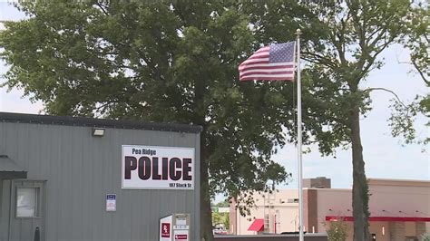 Pea Ridge police de-escalate potentially deadly situation | 5newsonline.com