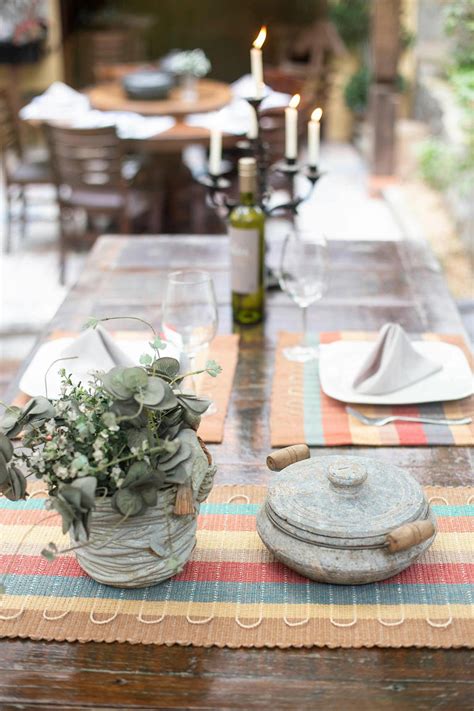 7 easy placemat styling hacks to elevate your dining table look