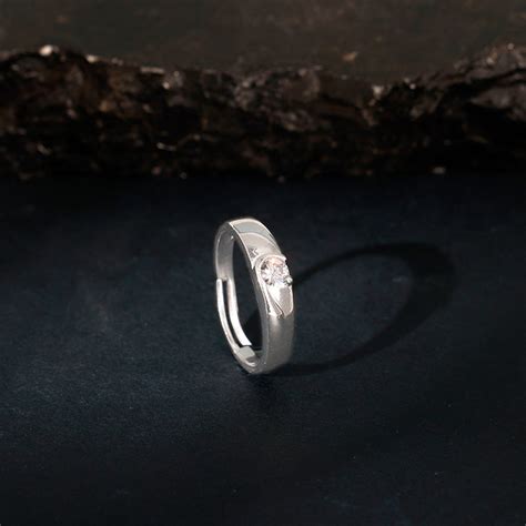 Buy Silver Ring for Men at Best Price| Men's Silver Wedding Ring – GIVA