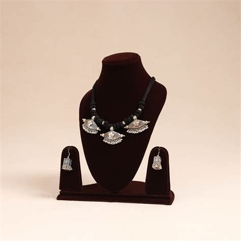 Black German Silver Thread Beads Necklace Set