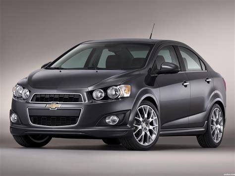 Fotos de Chevrolet Sonic Dusk 2013