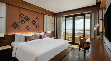 BALI BEACH HOTEL (Sanur) - Hotel Reviews, Photos, Rate Comparison ...