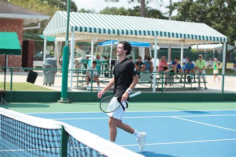 Mobile Tennis Center - Home