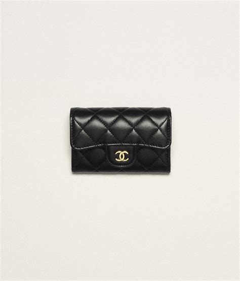 Classic card holder - Lambskin & gold-tone metal, black — Fashion | CHANEL