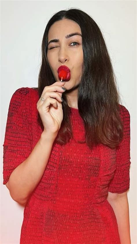 Karisma Kapoor killer look pose photos viral on social media see here