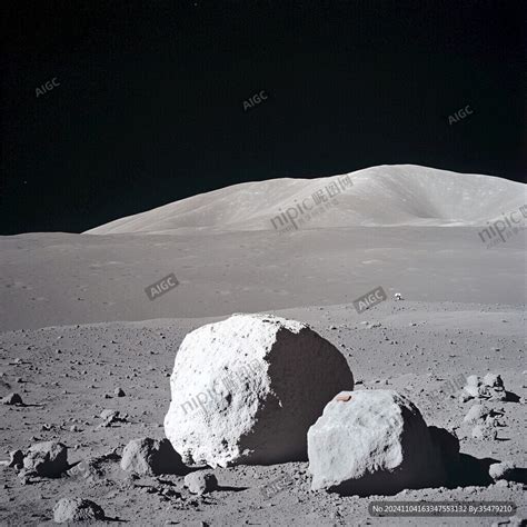 月球 的图像结果