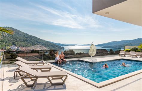 Villa Lucy Lemon in Marina, Trogir for rent | Book Now | My Luxoria
