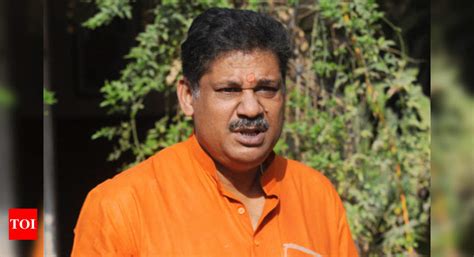 BJP did injustice to me, my husband: Kirti Azad's wife | India News ...