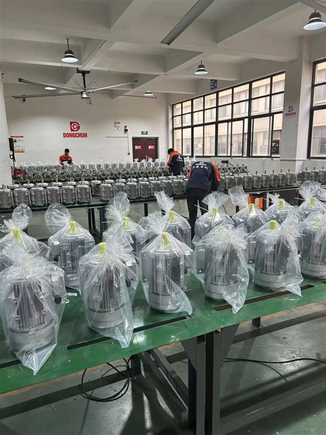 China vs Chile: Induction Motor Production Comparison