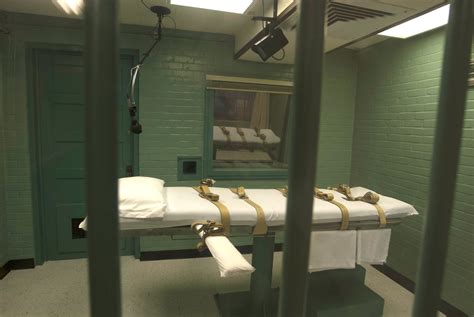 Arizona Botched Lethal Injection: Secrecy, Compounding Pharmacies And ...