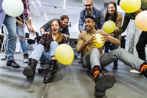 Busy but Fun Image 的图像结果