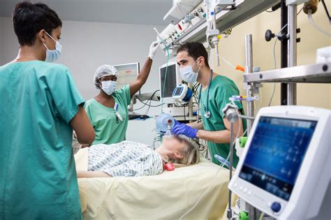 Doctors struggle to tug hospital ICUs into the modern era