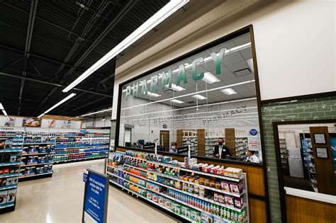 Meijer comienza a administrar dosis de refuerzo actualizadas para la COVID-19 para el grupo de 5 ...