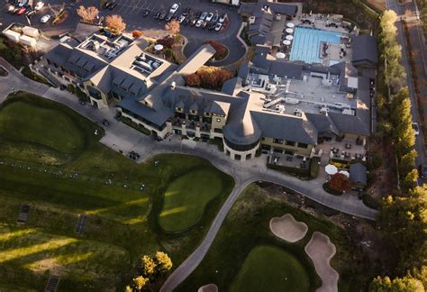 Sharon Heights Golf & Country Club Upgrade - ICOM