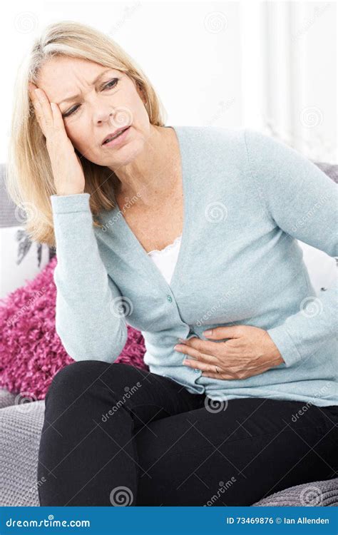 Throwing Up Headache And Stomach Pain at Broderick Evenson blog