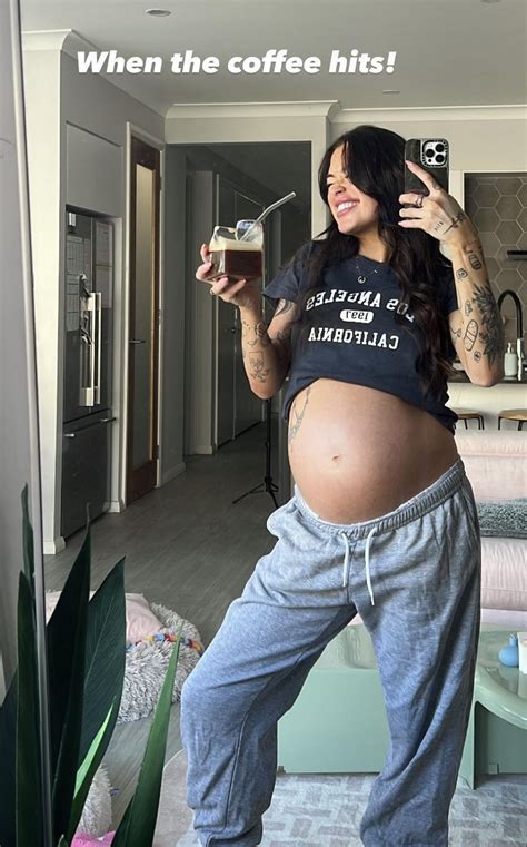 Preggo Emma Clair : r/NSFW_pregnant