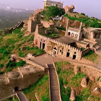 Golconda Fort - Telangana Monuments - Southtourism